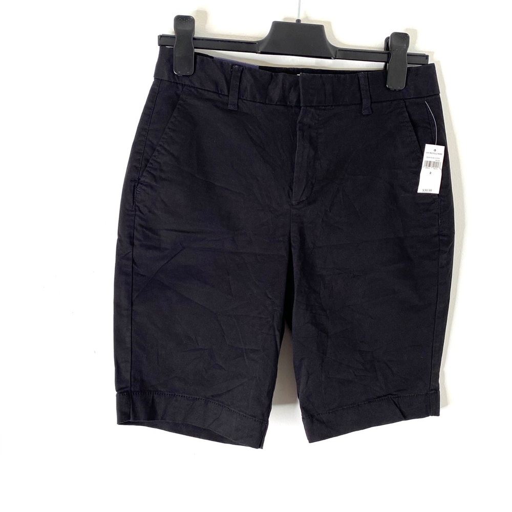 GAP Black High Waist 10" Inseam Bermuda Shorts NWT Stretch Fit